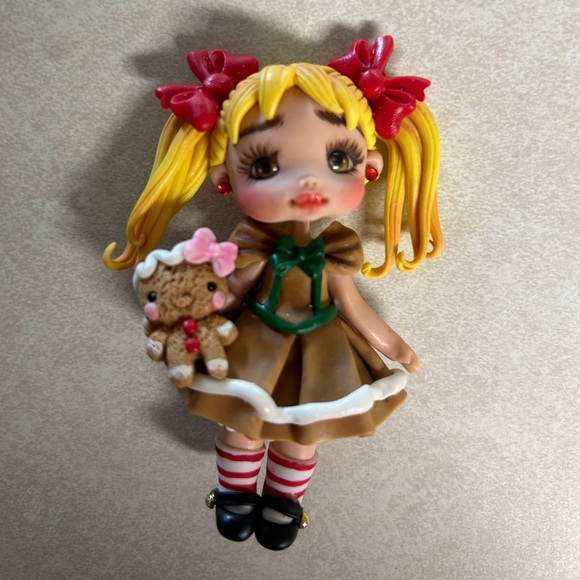 Clay doll - Picture 3 of 4